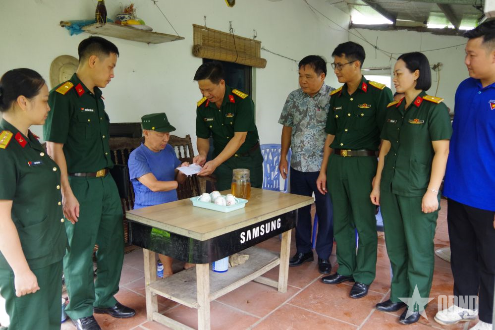 Kho 190 tổ chức nhiều hoạt động kỷ niệm 78 năm Ngày Thương binh - Liệt sĩ